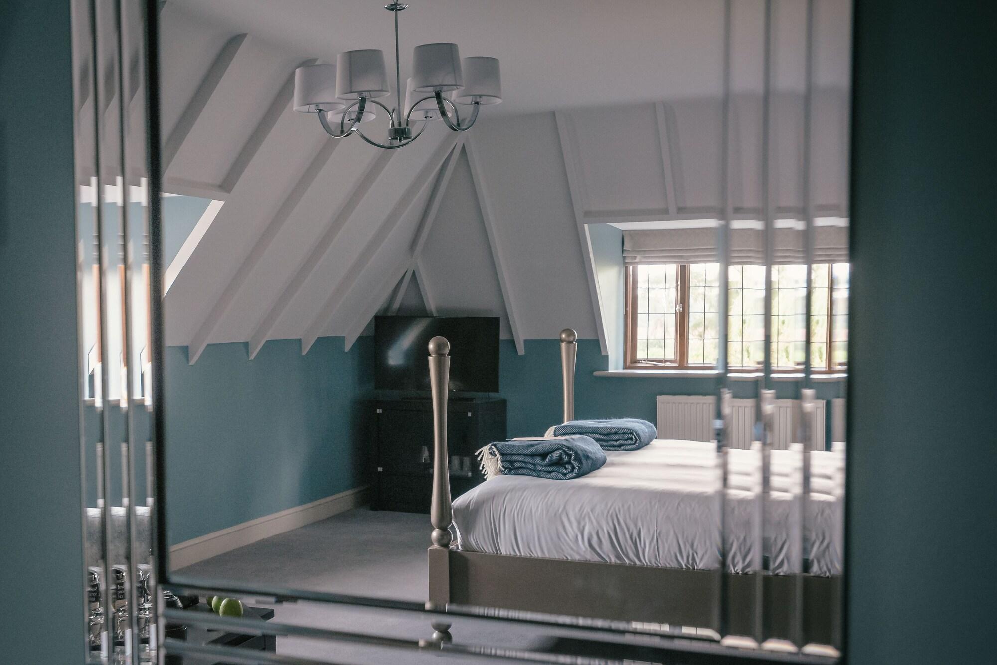 Hogarths Stone Manor 호텔 키더민스터 외부 사진