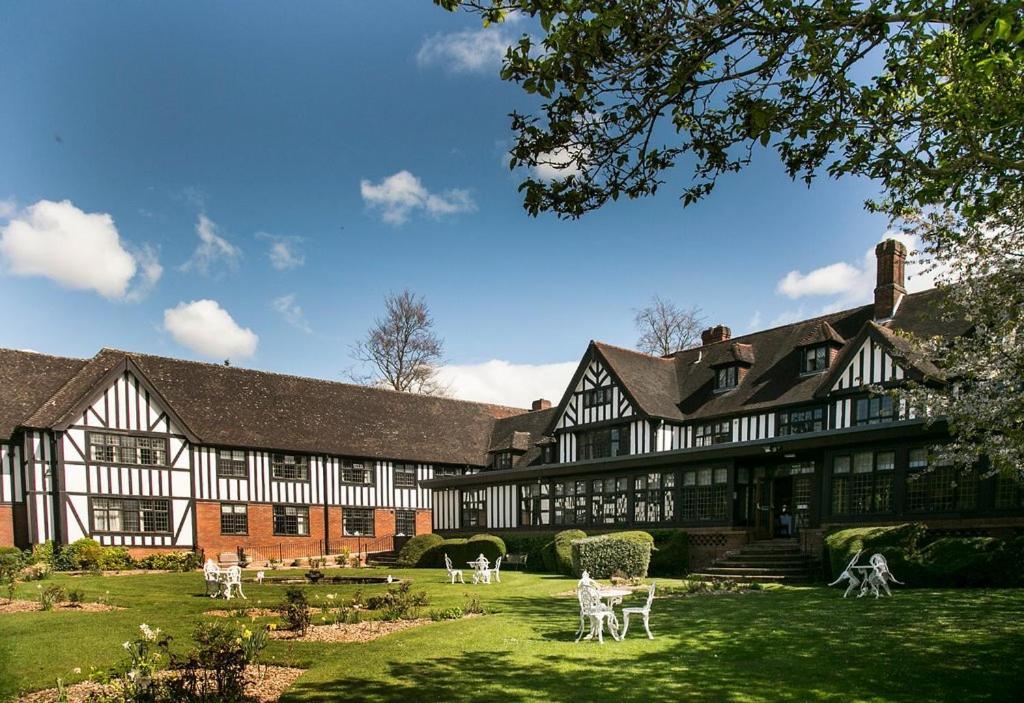 Hogarths Stone Manor 호텔 키더민스터 외부 사진