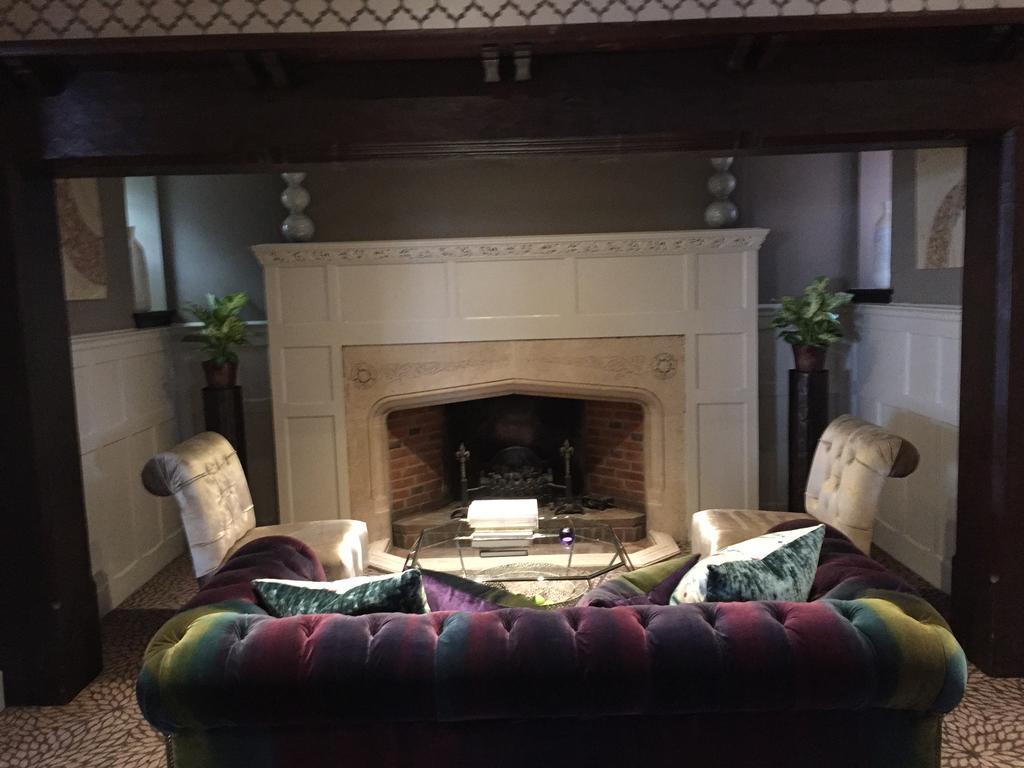 Hogarths Stone Manor 호텔 키더민스터 외부 사진