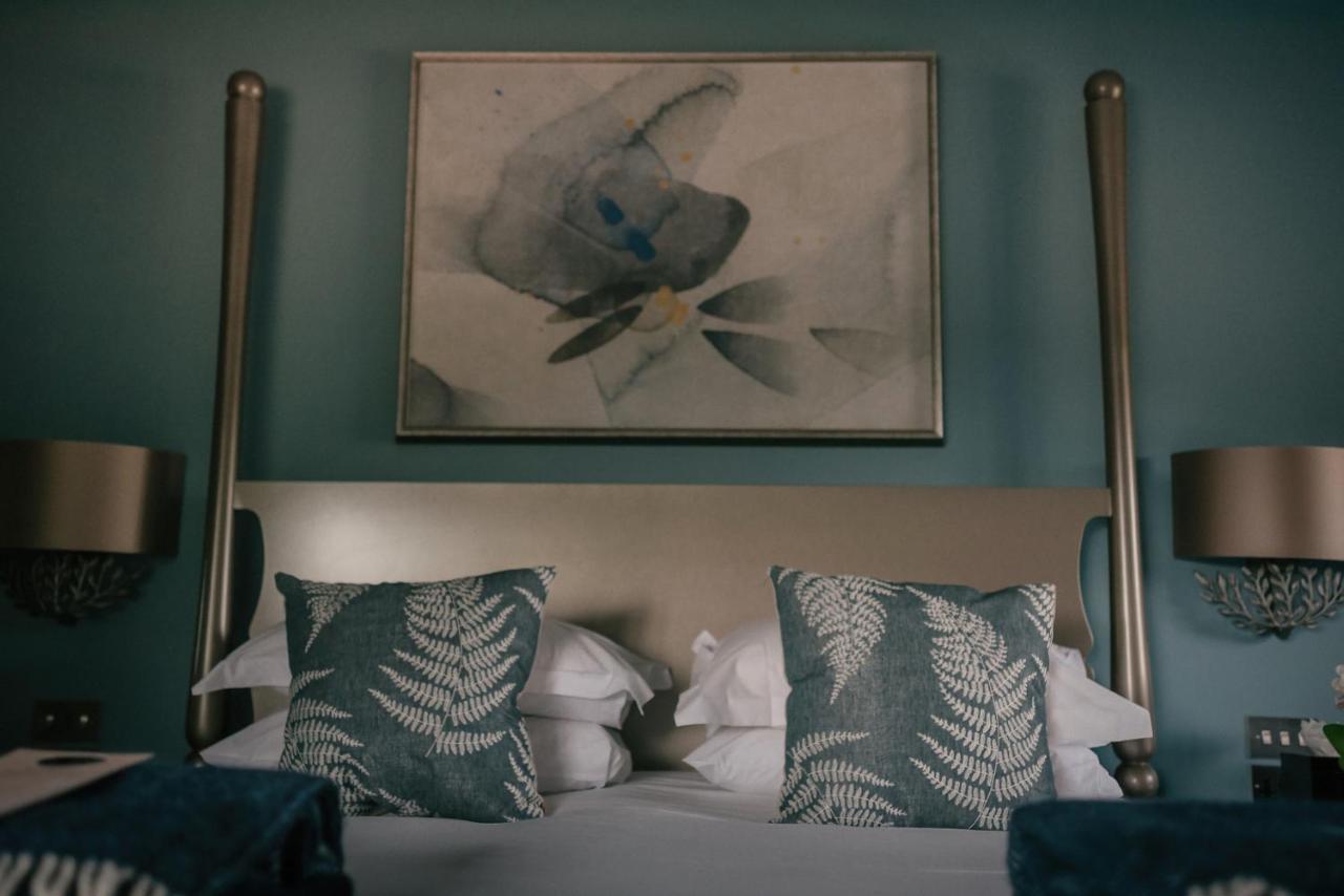 Hogarths Stone Manor 호텔 키더민스터 외부 사진