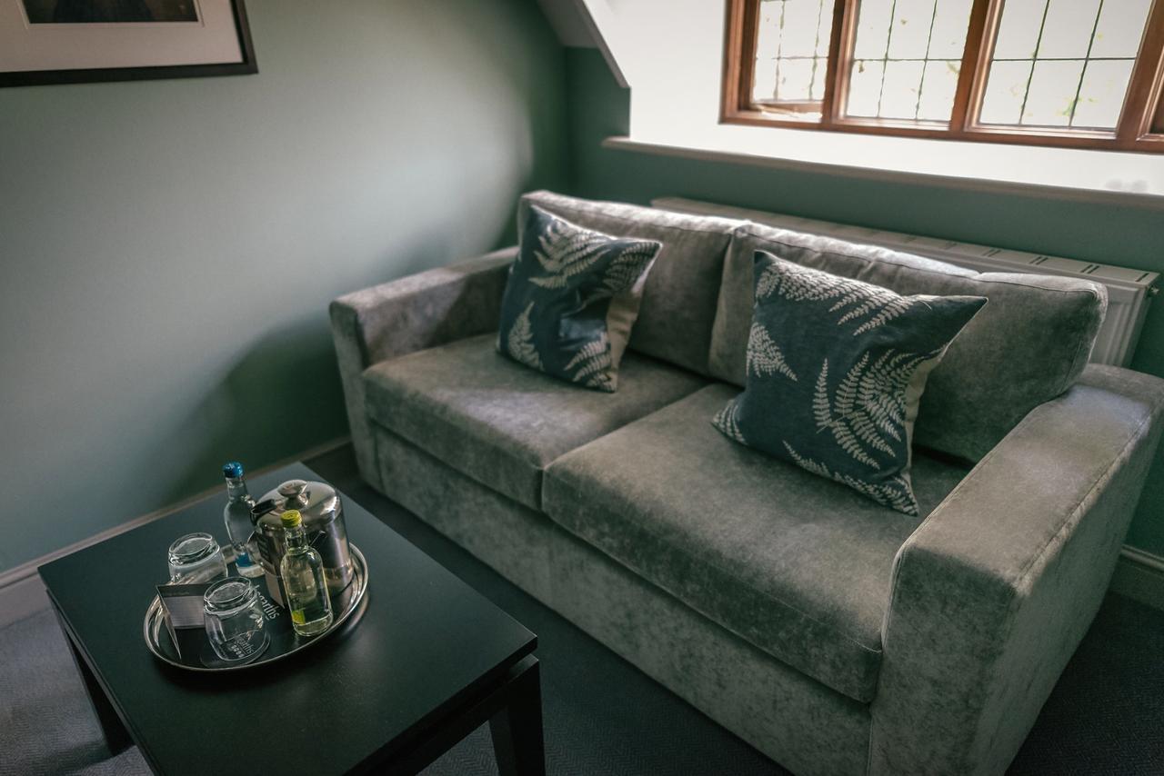Hogarths Stone Manor 호텔 키더민스터 외부 사진